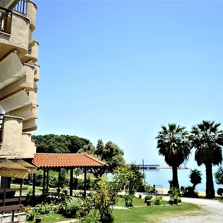 Karvounoskala Διαμέρισμα Στρατώνι