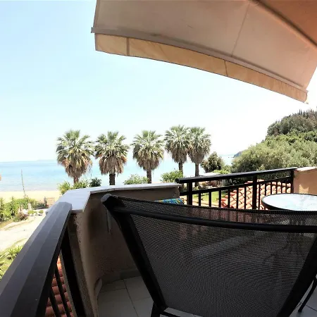 Karvounoskala * Στρατώνι