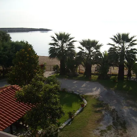 Διαμέρισμα Karvounoskala *