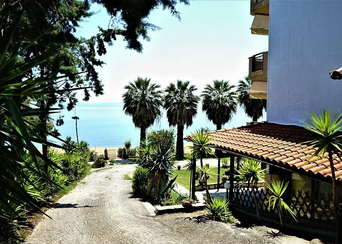 Apartamento Karvounoskala