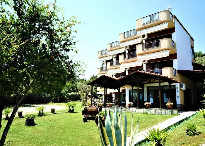 Karvounoskala * Stratoni