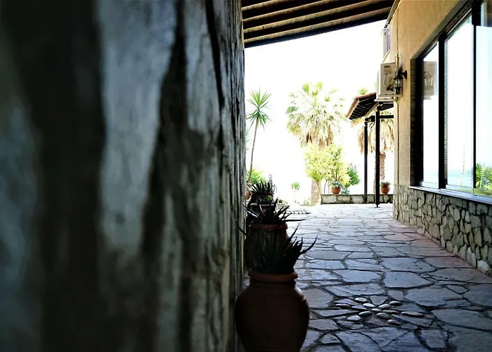 Karvounoskala Apartamento Stratoni