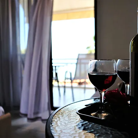 Karvounoskala * Stratoni