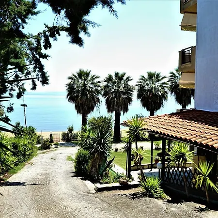 Appartement Karvounoskala