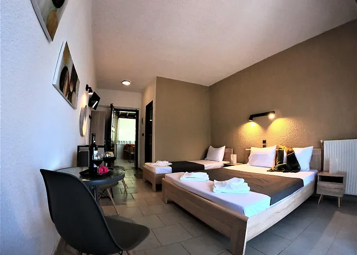 Karvounoskala Apartment