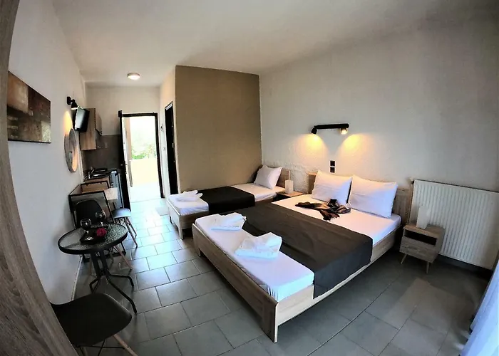 Karvounoskala Apartment *