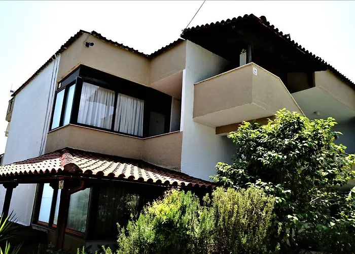 Apartment Karvounoskala