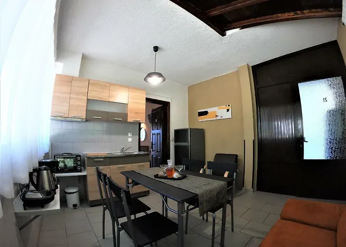 Karvounoskala Apartment Stratonion