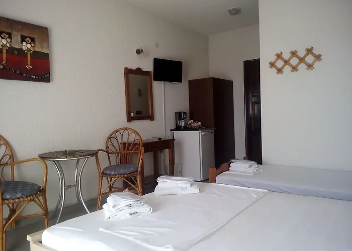 Karvounoskala Apartment *